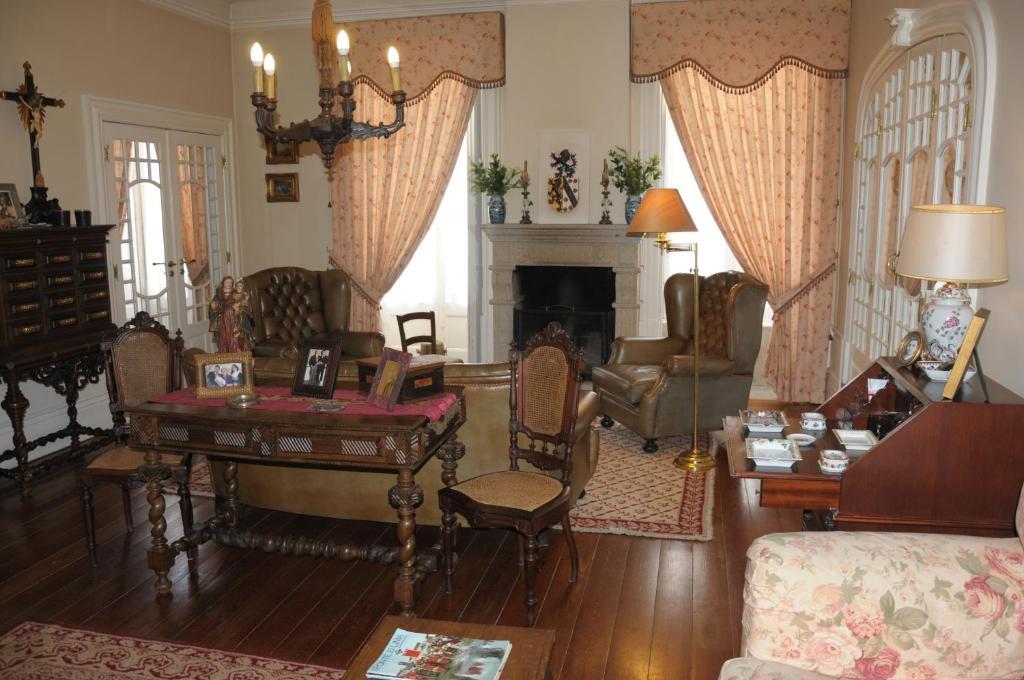 Hôtel Casa Do Pinheiro - Turismo De Habitacao à Ponte de Lima Extérieur photo